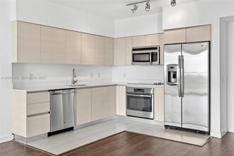 Building Photo - 4250 Biscayne Blvd