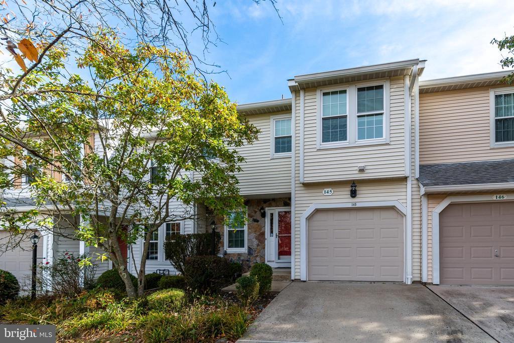 Primary Photo - 145 Windham Ct