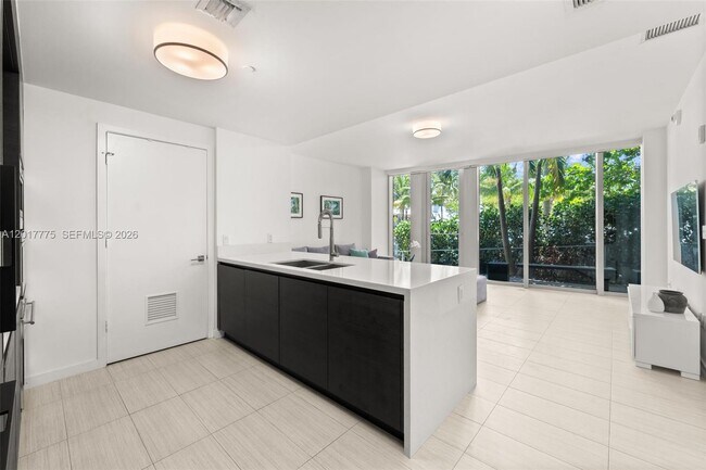 Foto del edificio - 1 Collins Ave