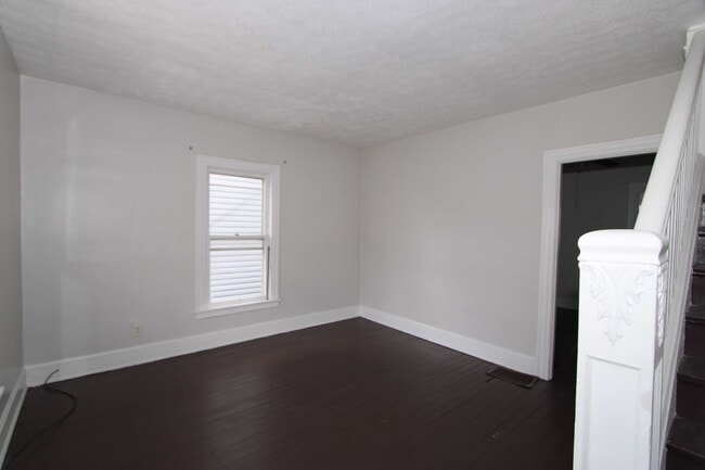 Building Photo - 202-204 Harrison Street Middletown OH 45042
