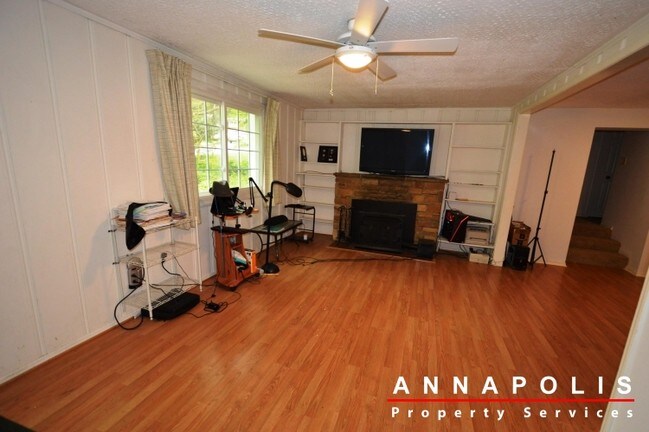 Building Photo - 1255 hilltop drive