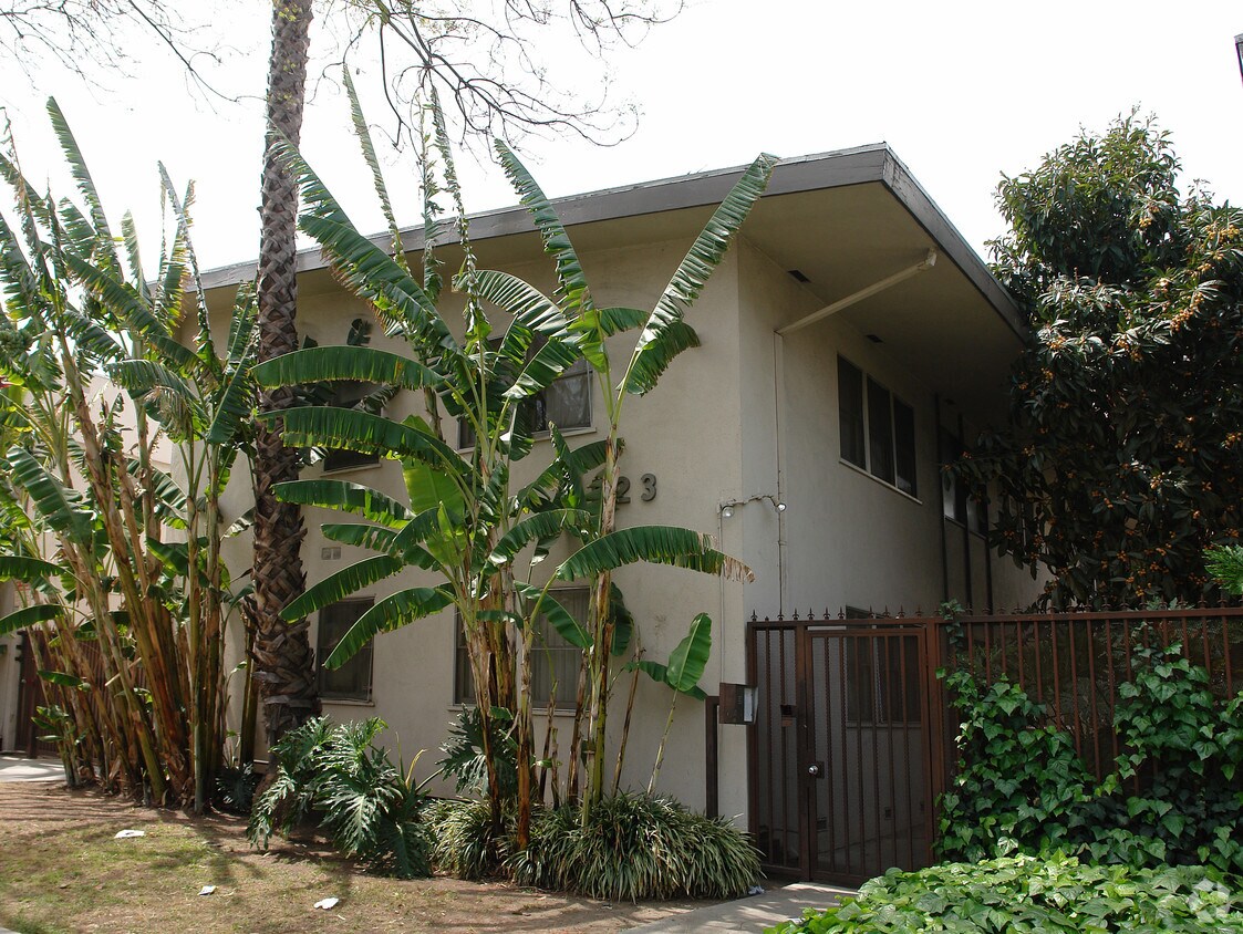Foto del edificio - 523 N Berendo St
