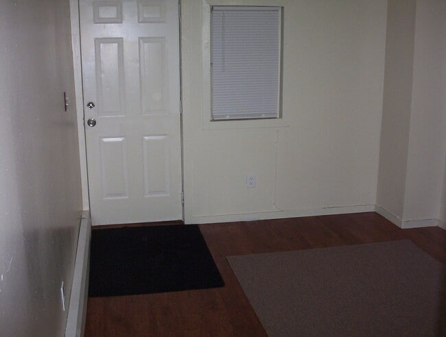 Building Photo - 56 Cochecton Rd