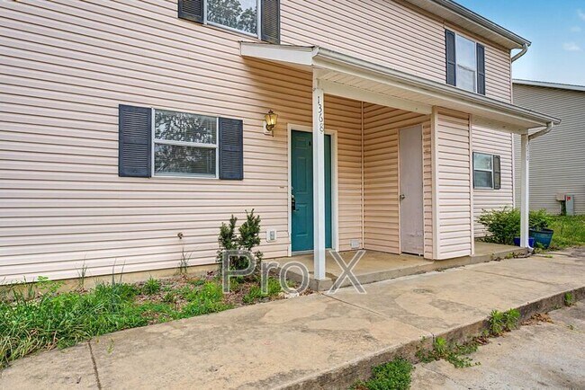 Building Photo - 1364-1454 S Sequoyah Ct