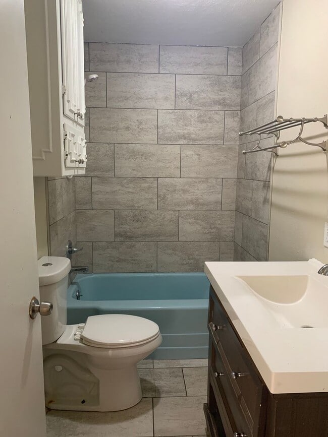 Building Photo - 4 Bedroom Home Located In Heart of Lubbock!