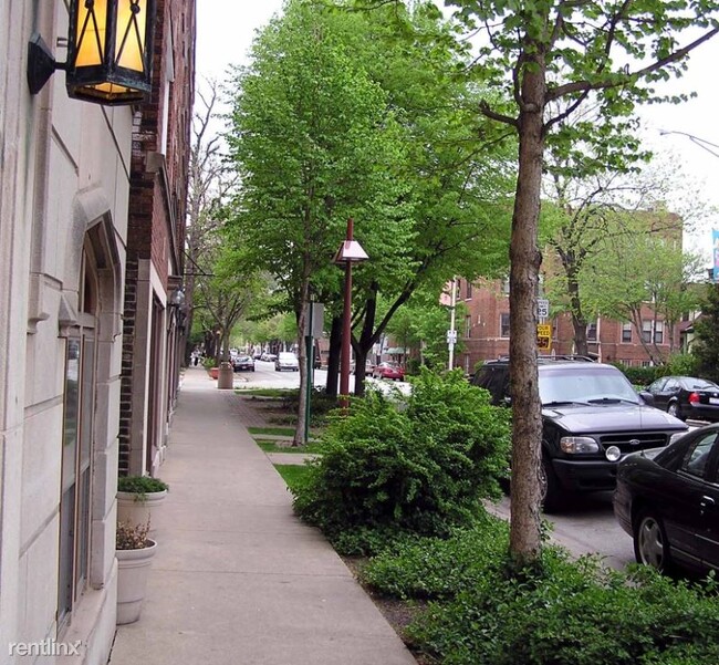 Building Photo - 2 br, 1 bath Apartment - 37 HarrisonSt.