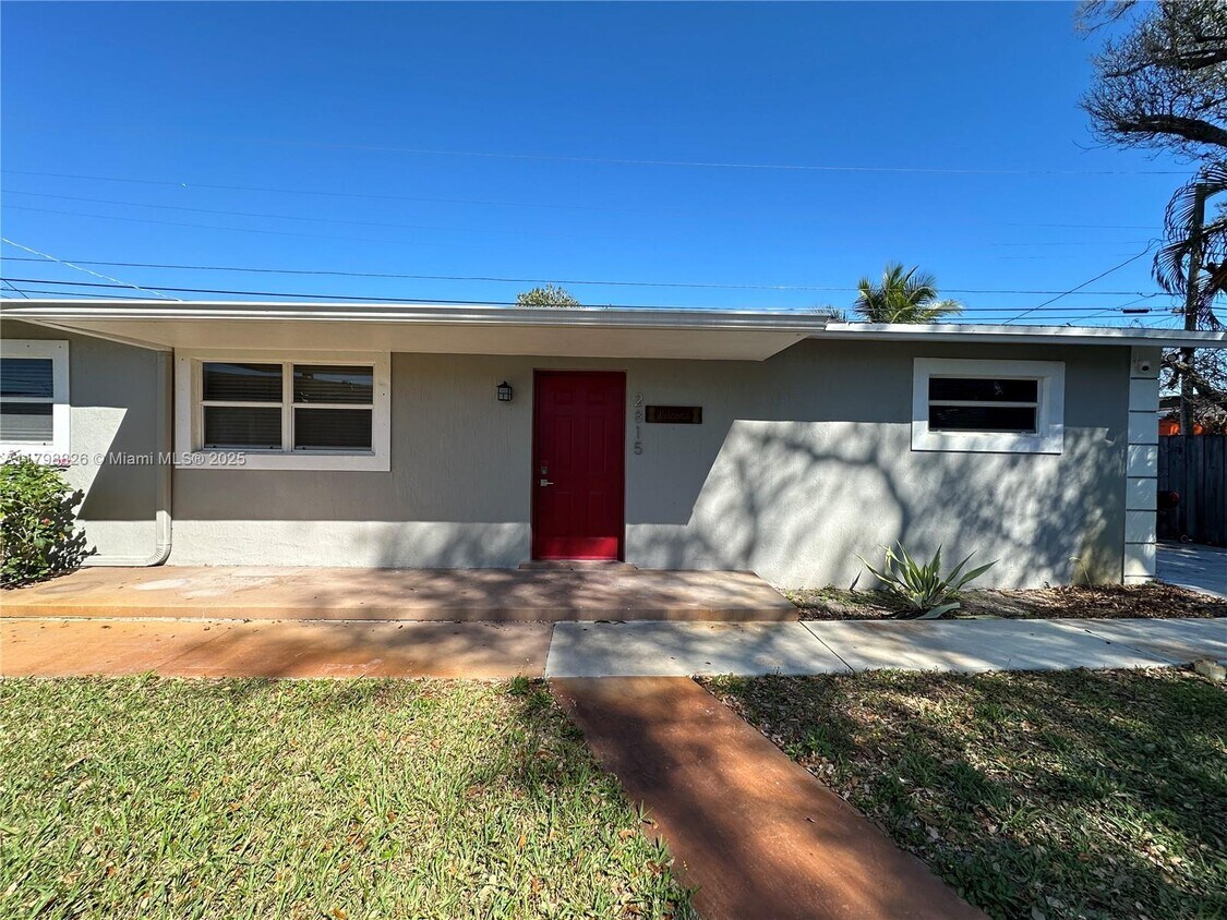 Foto principal - 2815 NW 88th St