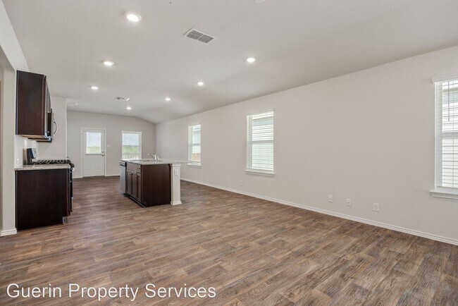 Building Photo - 3 br, 2 bath House - 213 Legendary Trail Loop