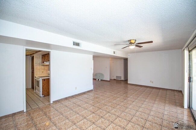 Foto del edificio - 2257 W 18th St