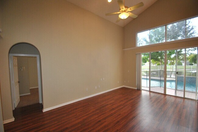 Building Photo - 7593 Rockport Cir