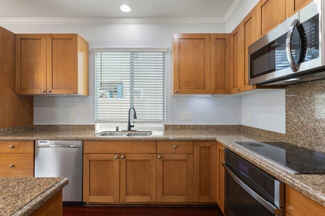 Building Photo - Executive Living in Kamakana at Hoakalei