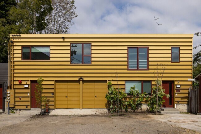 Building Photo - Bright Live-Work Studio with Deck & Tall Ceilings off Lowell Street in Oakland