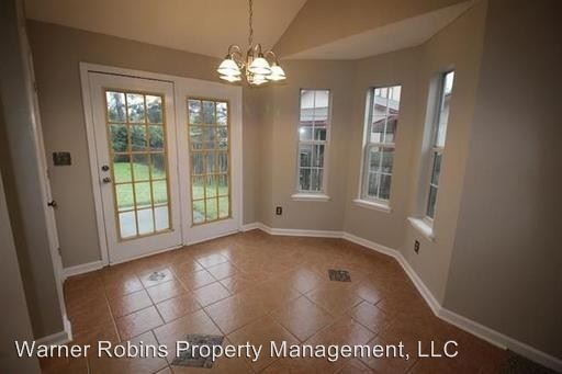 Building Photo - 3 br, 2 bath House - 138 Carriage Hill