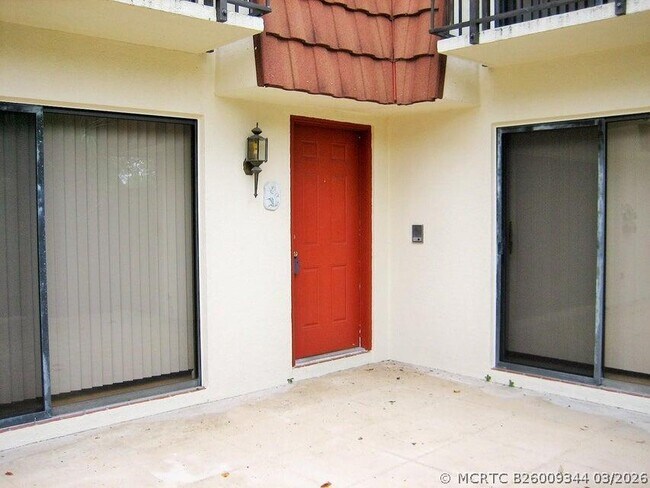Foto del edificio - 3216 Spanish Wells Dr