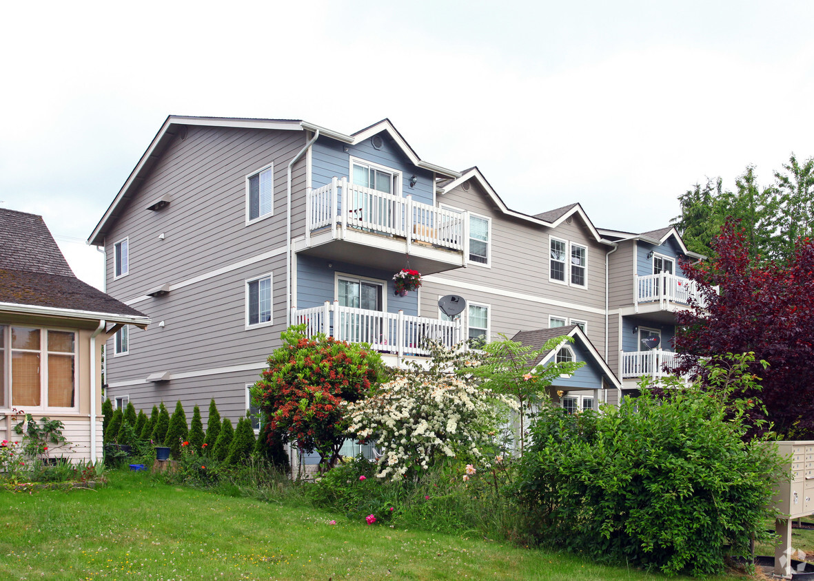 Primary Photo - 3726 Wetmore Ave