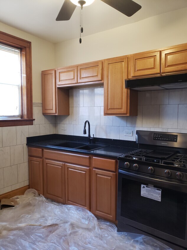 Kitchen - 8231 S Elizabeth St