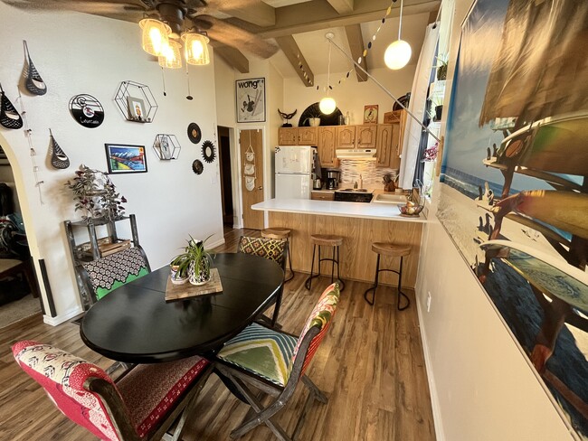 Building Photo - 1332 Millcreek Dr