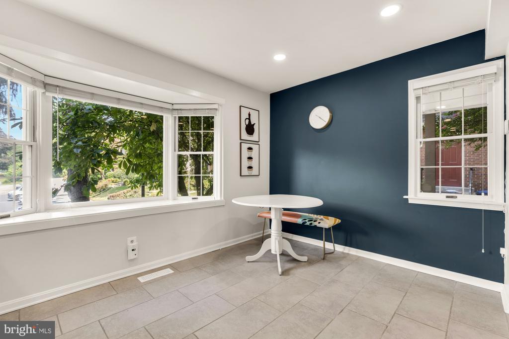 Foto principal - 10855 Lockwood Dr