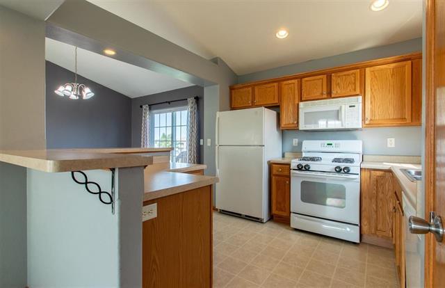 Building Photo - 1400 Doe Run Dr