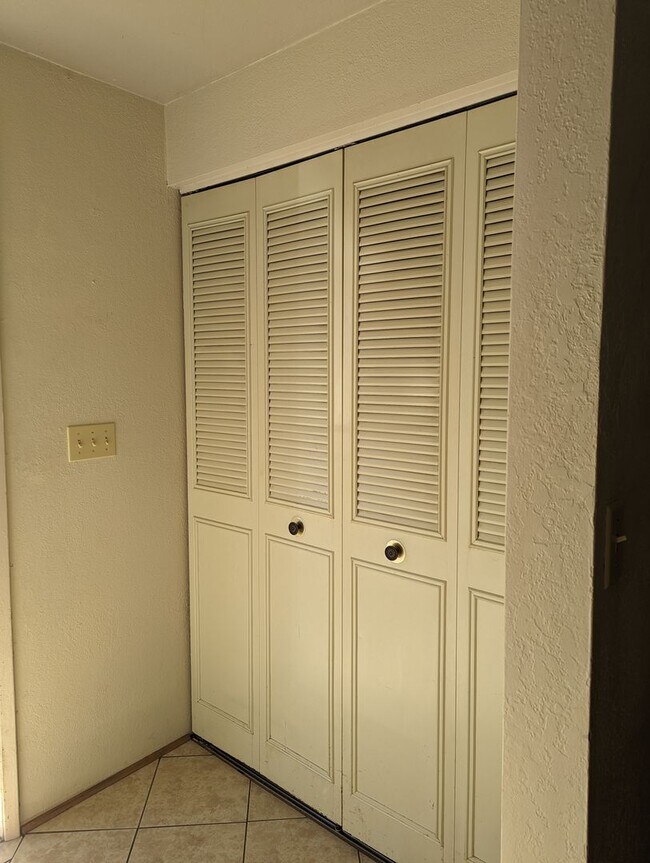 Foto del edificio - 163 Loop Rd