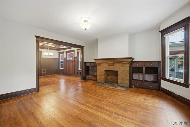 Foto del edificio - 830 Potomac Ave