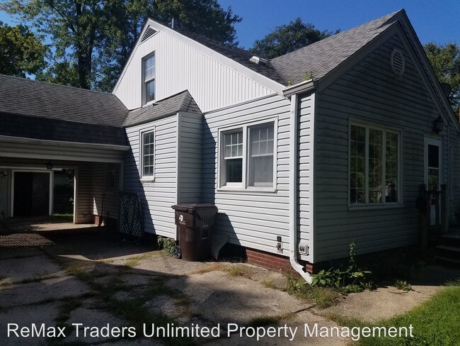 Building Photo - 3 br, 2 bath House - 900 Fairoaks
