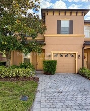 Building Photo - 2540 Retreat View Cir