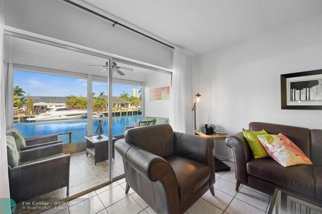 Foto del edificio - 460 Paradise Isle Blvd