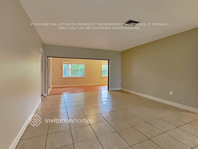 Foto del edificio - 7160 NW 21st St