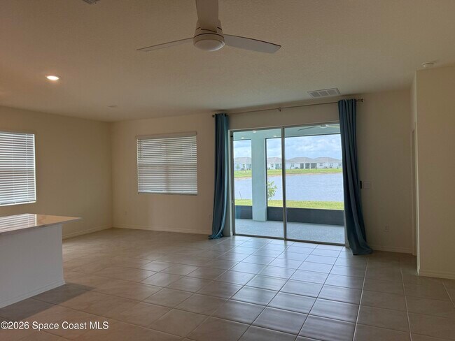 Foto del edificio - 1566 Criswell Ln SE