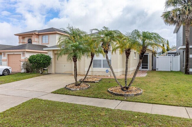 Foto del edificio - 3225 Brewster Dr