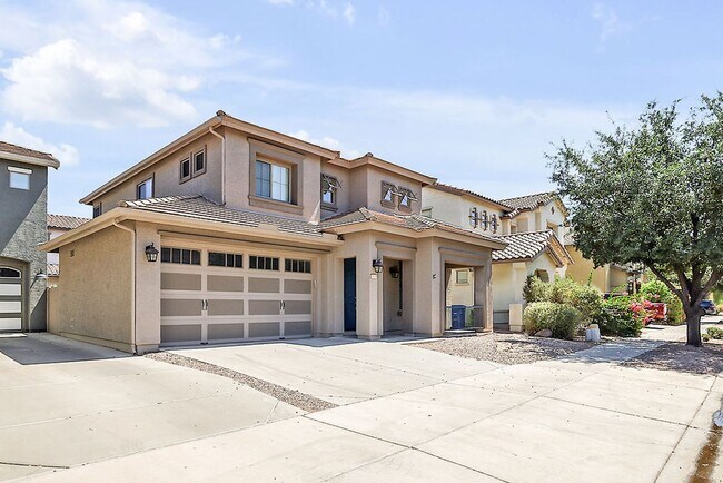 Building Photo - Great Queen Creek Location!