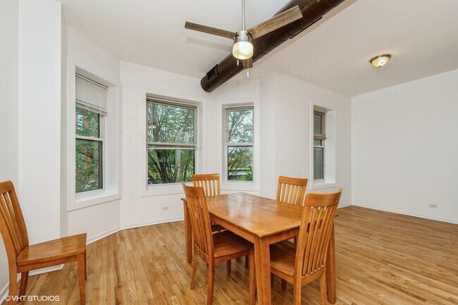 Foto del edificio - 1333 W Taylor St