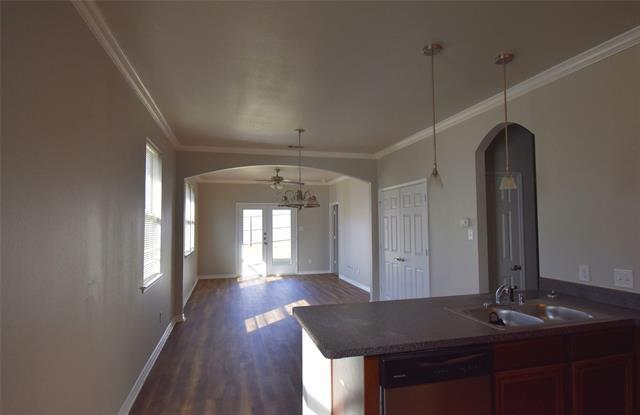 Building Photo - 1110 Story Book Ln