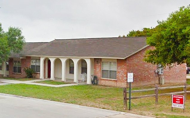 Building Photo - 2300 Alamo St