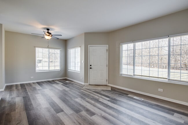 Building Photo - 89 Braxton Ln