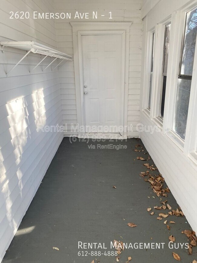 Foto del edificio - 2620 Emerson Ave N