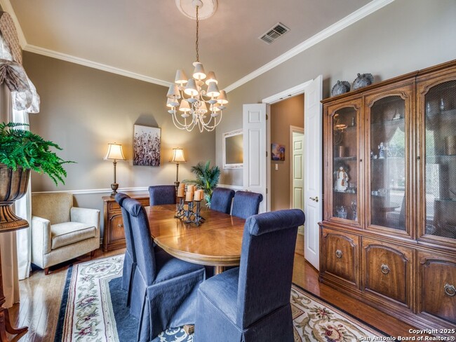 Building Photo - 19114 Autumn Garden