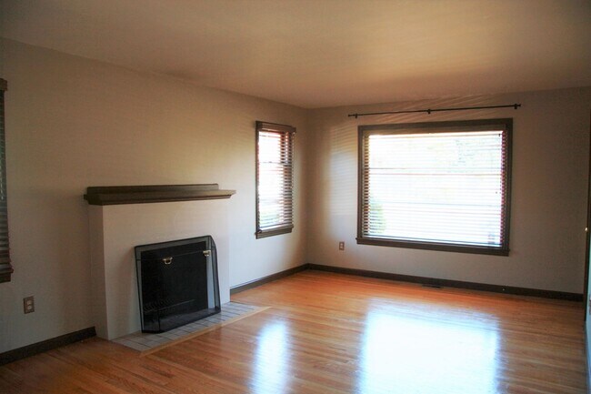 Photo - 2bd/1ba Seattle House