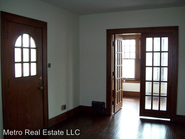 Building Photo - 2806 Fairfield Ave