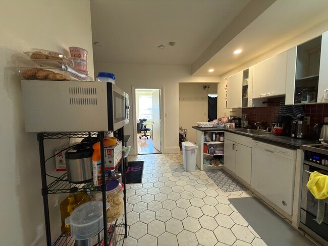 Foto del edificio - 56 Park Vale Ave