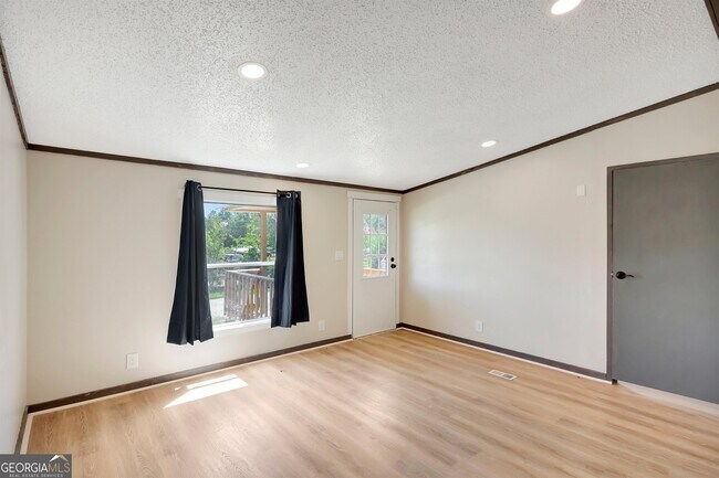 Foto del edificio - 5243 Reed Creek Hwy