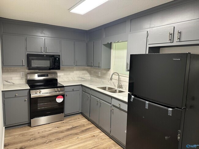 Foto del edificio - 1114 NW Oakwood Ave