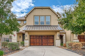 Building Photo - 23 Silver Rock Dr