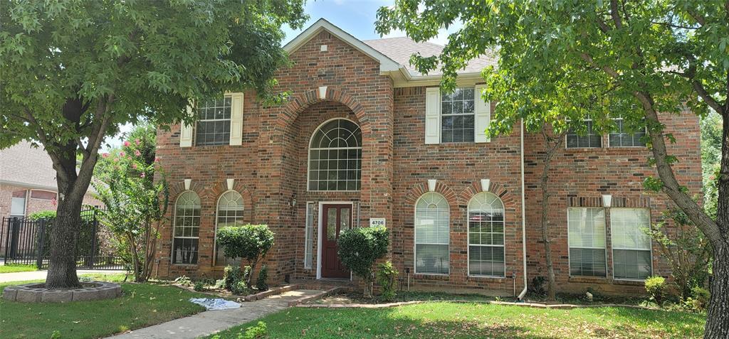 Foto principal - 4706 Coventry Ln