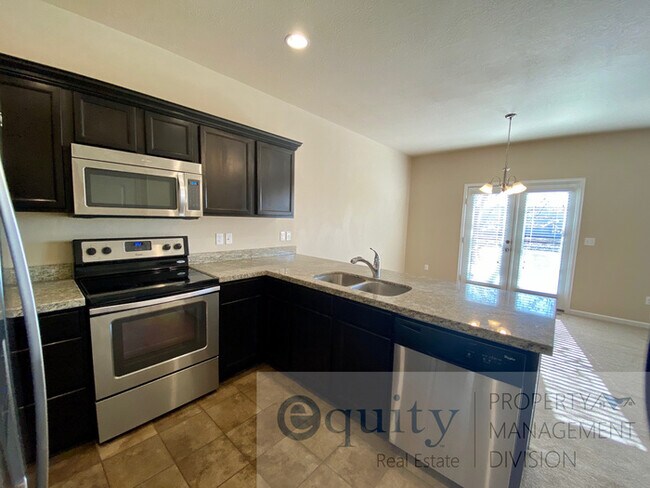 Building Photo - 44 Autumn Station Way