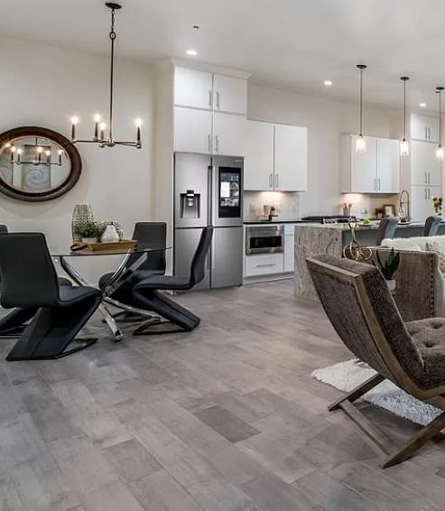 Foto del edificio - 422 W 9th St