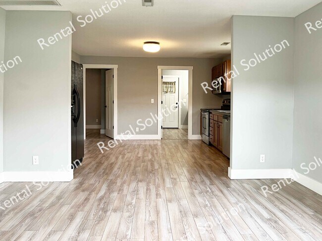 Foto del edificio - 513 Hickman Ave