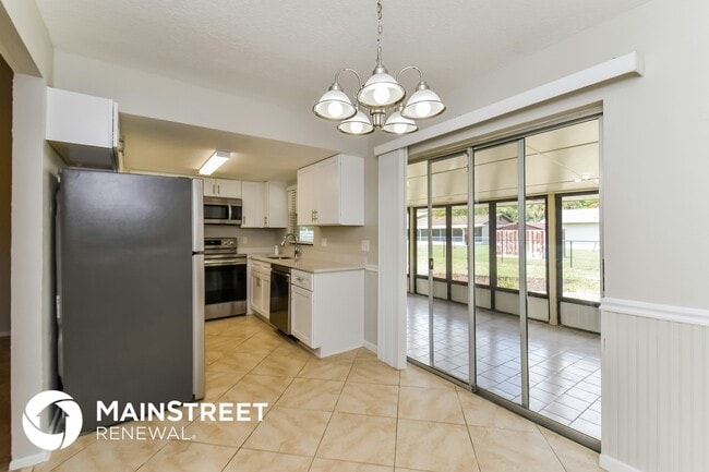 Foto del edificio - 903 Ashwood Ct