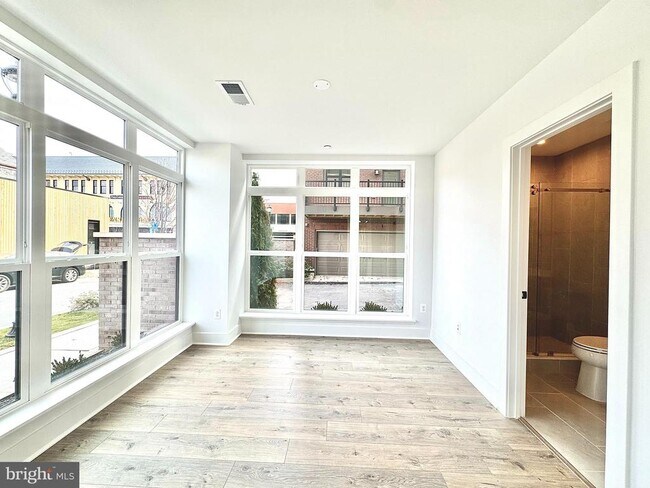 Building Photo - 5502 Topaz Ln